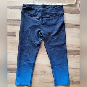 Fabletics capris size L